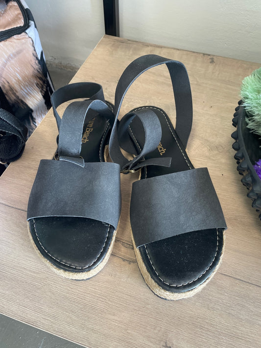 The Maddison Sandle - Black